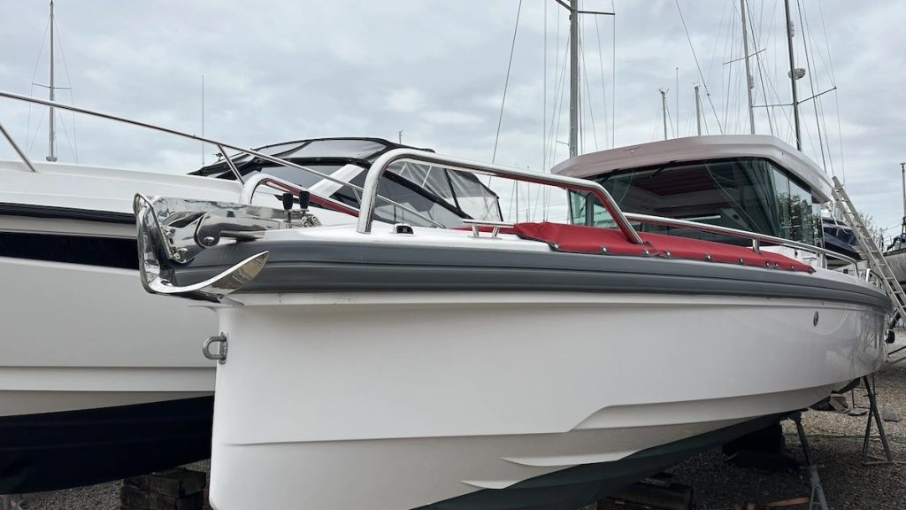 03ec16818924456e97392aa9a1b77e3e9c4304ad901b4619b6da4392ab64685b