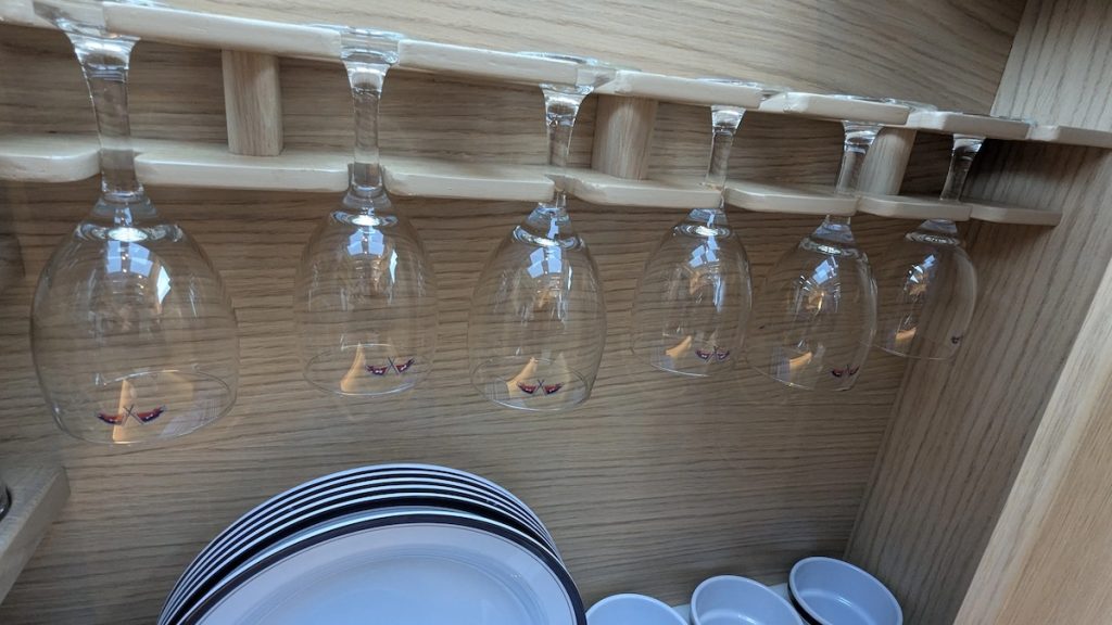 8a2aaf3cfafc43d2a23f999c3e762258f1b8cdc8245949909c54f473f46043fc copy