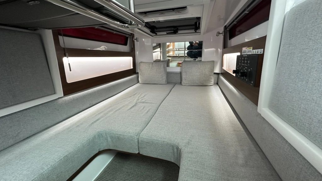 919b0146014c476f8caa29818b570836d16c49dcce2e4cdcab576891d9d8e232