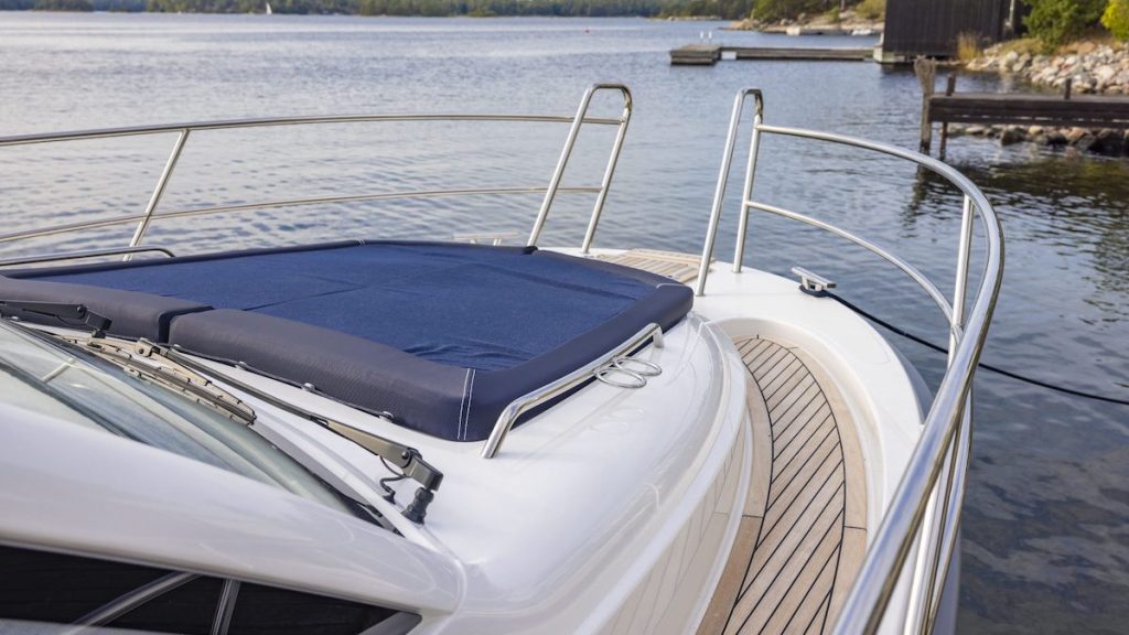 305DH_Q6A4908-2048x1366