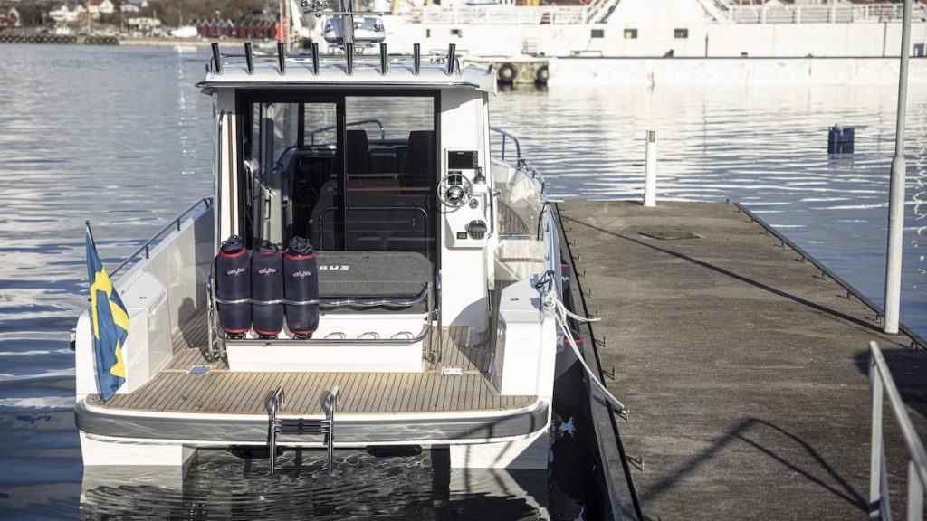 C11-inboard_Q6A6830-2048x1366