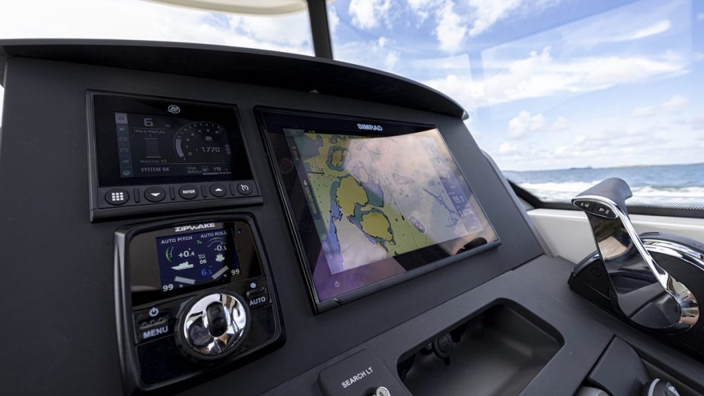 C8_Q9A7469-2048x1366