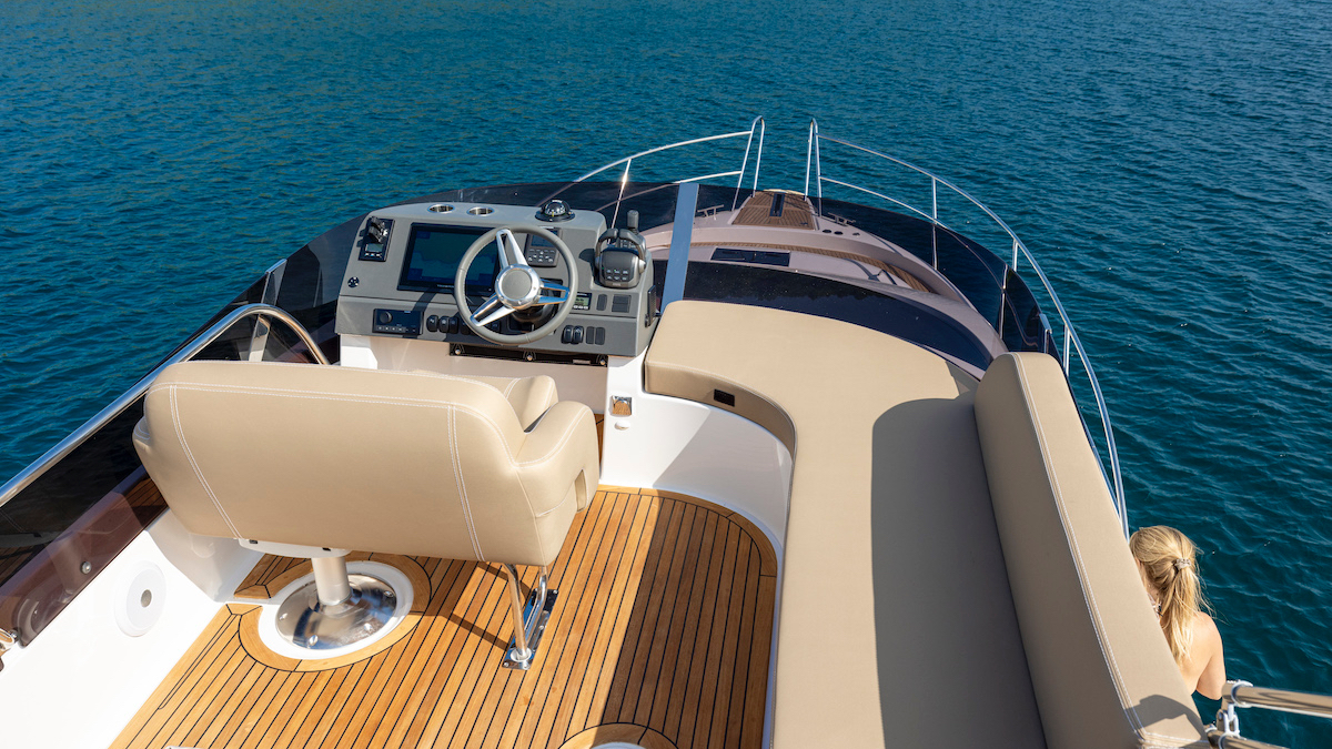 Nimbus_405_Flybridge_Q6A7322