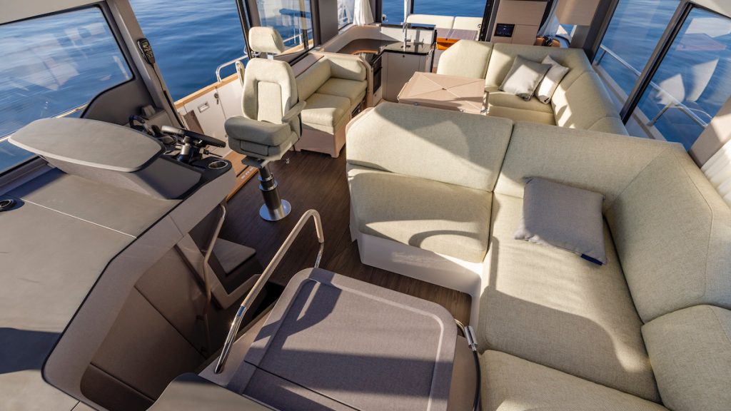 Nimbus_495_Fly_K0A9666