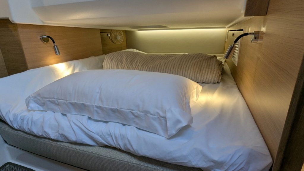 d51570d32ee14f4bbc24e7aa5c2e5e35c388bd8ebfe1490988ab89eaaf398dda