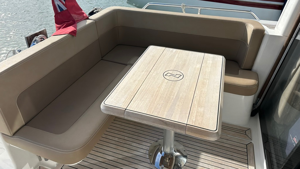 17729D7D-7651-418C-BBB2-EE7239A0D801_1_105_c