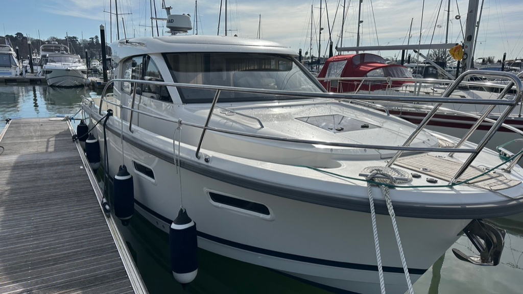 50502D6C-C8FB-4D01-81D8-833050CBE14C_1_105_c