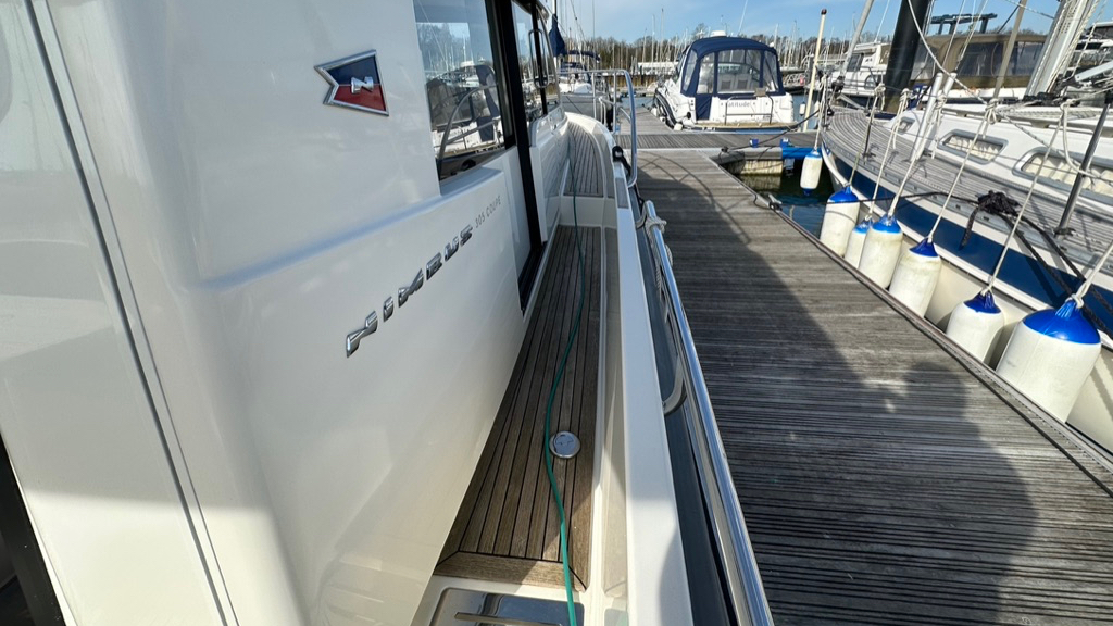 6C4E1A23-0EA3-4973-980C-CBC15257AC23_1_105_c