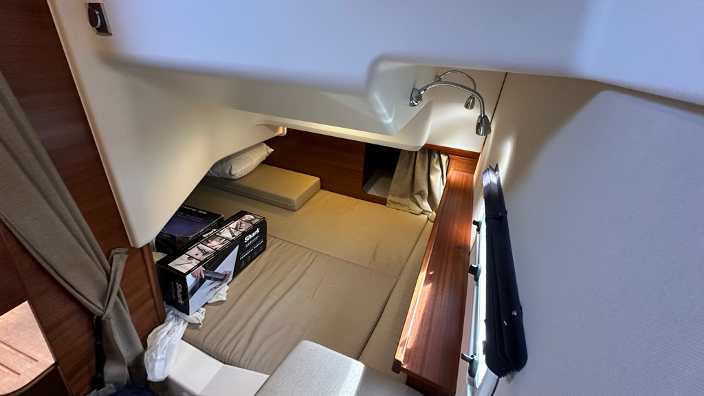 B572556A-3F0B-4FF5-BF68-E33B1FBDE88B_1_105_c