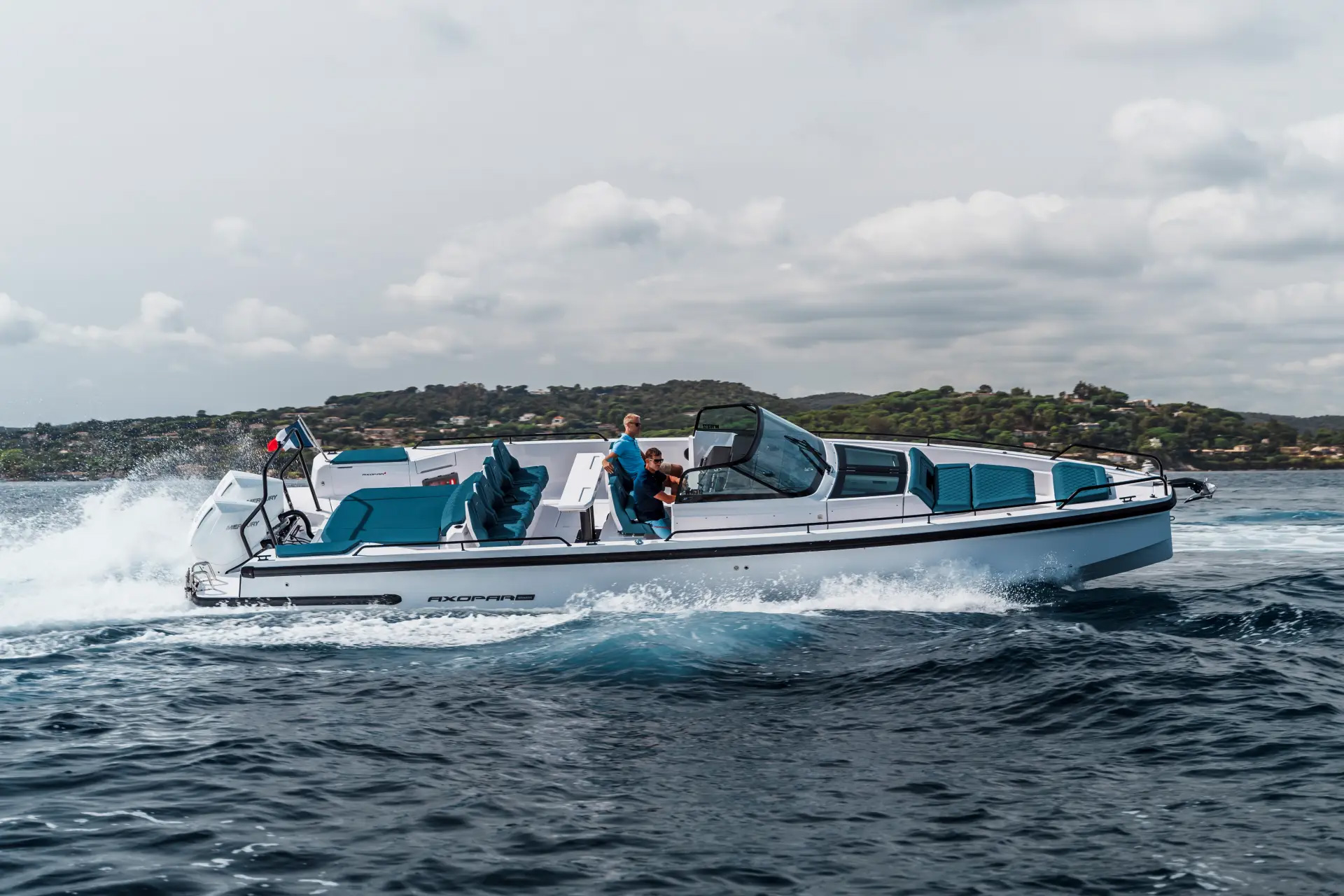 Axopar 37 Spyder