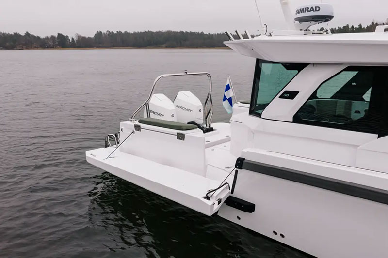 Axopar 38 Cross Cabin Platforms