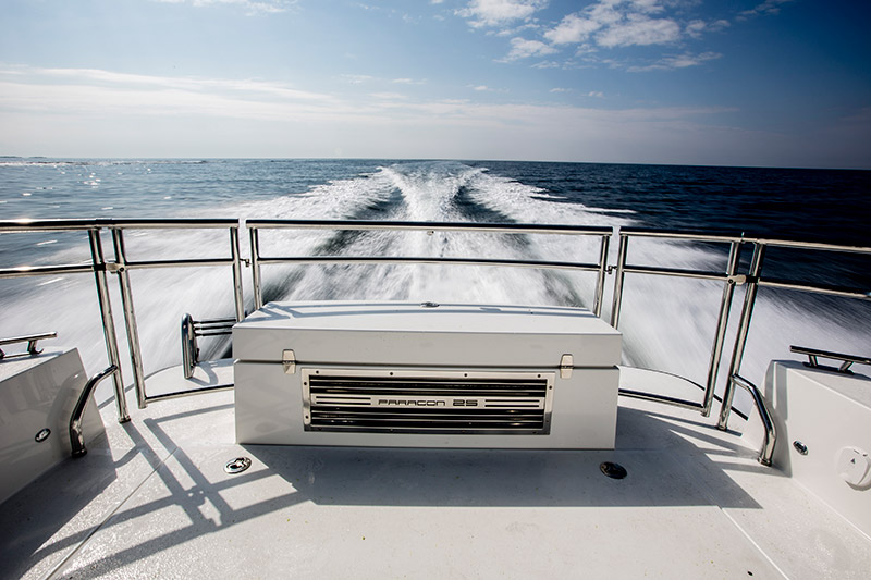 Paragon Yachts 25 Open Stern