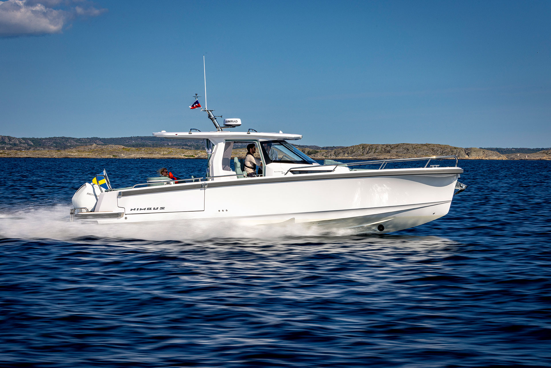 Nimbus Sports Tender 35